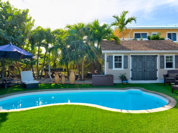150 Azalea St, Tavernier, FL 33070