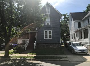 51 Oak St, Middletown, CT 06457