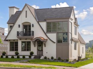 956 Mississippi River Blvd S, Saint Paul, MN 55116