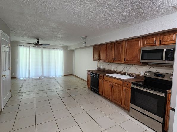 70 Wilshire Heights Dr #70