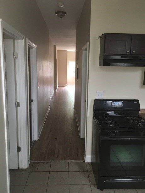 1st image of 2821 W Flournoy St