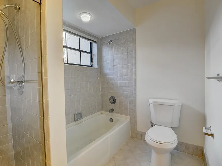 8644 Eagle Run Dr #18 — Photo 22