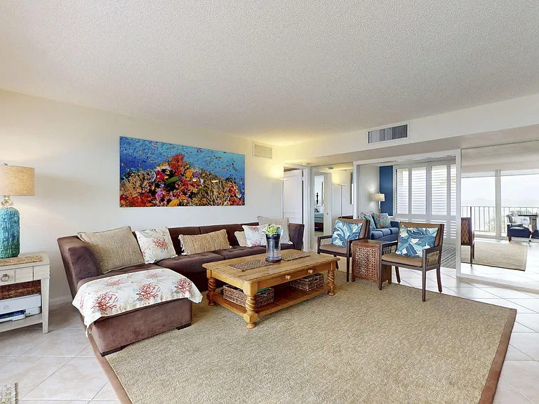 124 Lakeshore Dr #4280 — Photo 3