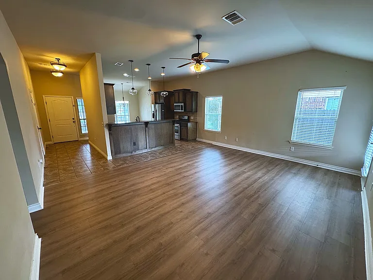 18601 Cola Dr — Photo 16