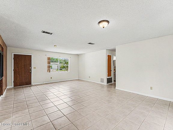 5th image of 1357 Palmwood Dr