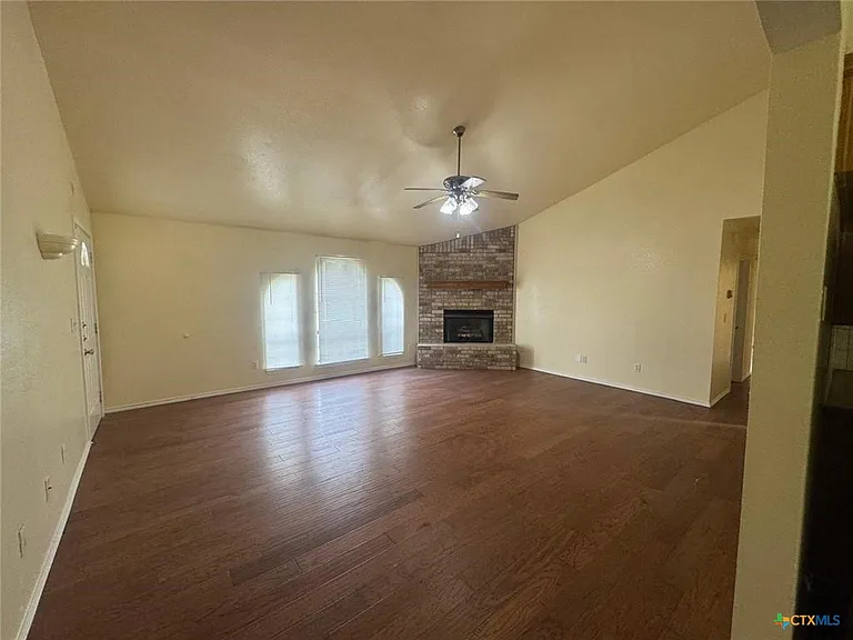 2311 Old FM 440 Rd — Photo 13