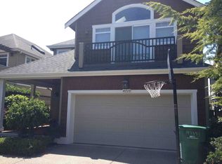 4739 University View Pl NE, Seattle, WA 98105