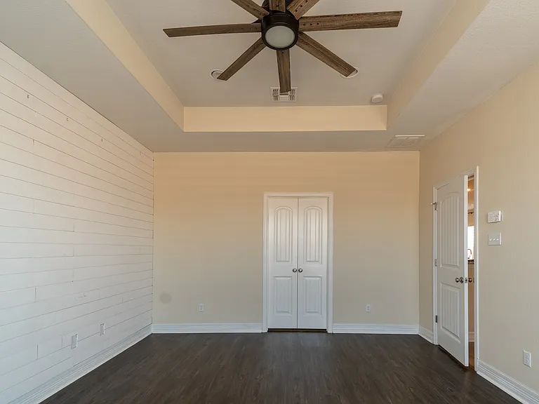 3208 Honey Peach Way — Photo 16