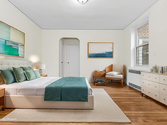 4th image of 83-57 118th St #3K