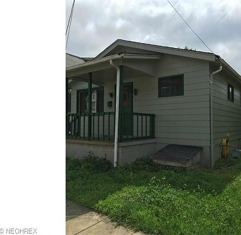 2nd image of 1212 Commerce St