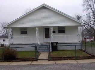 504 W Helen Ave, Christopher, IL 62822