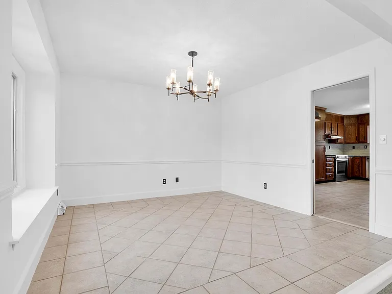 3917 Singletree Rd — Photo 40