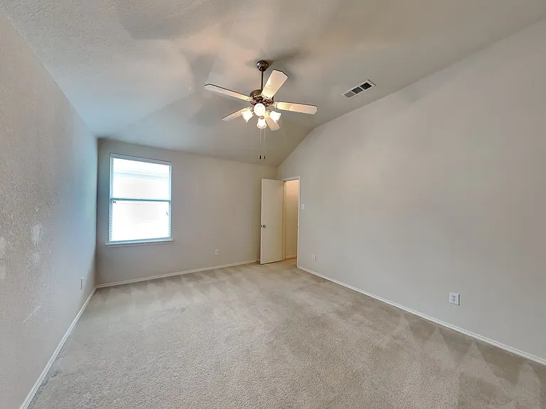 9045 Trail Blazer Dr — Photo 12