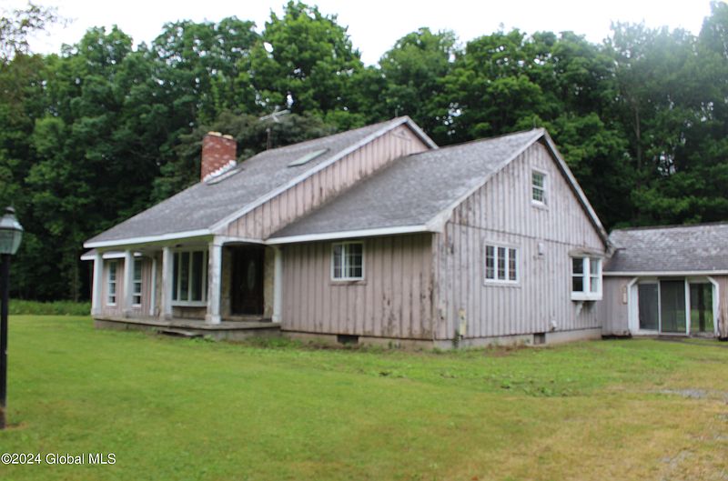 2nd image of 221 Ripley Road