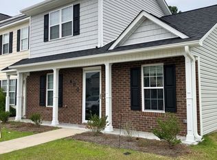 600 Streamwood Dr, Jacksonville, NC 28546