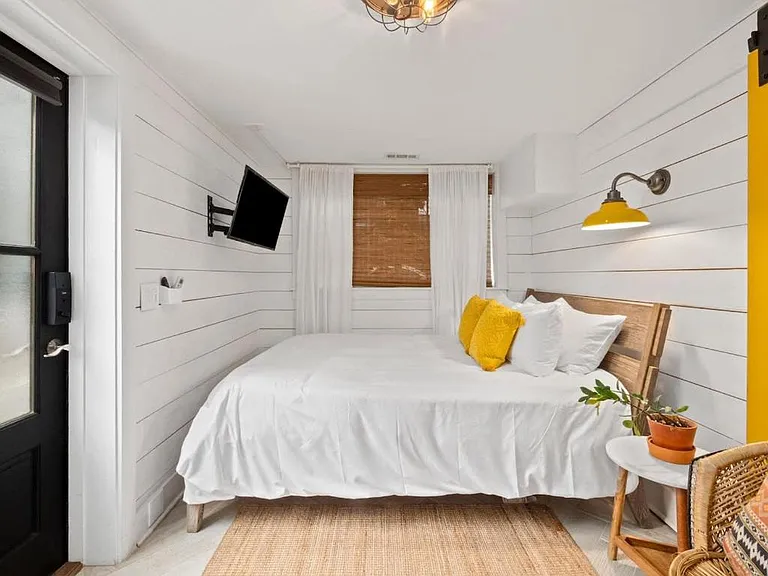 383 Park Ave SE #3 — Photo 8