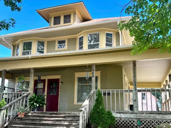 500 1st Ave W, Newton, IA 50208