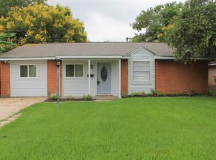 3718 Darlinghurst Dr, Houston, TX 77045