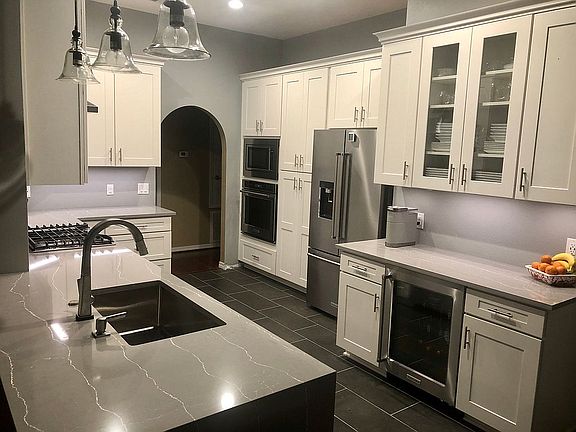 Kitchen, coffee bar