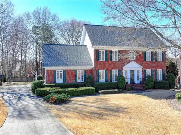 1427 Baniff Ct, Snellville, GA 30078