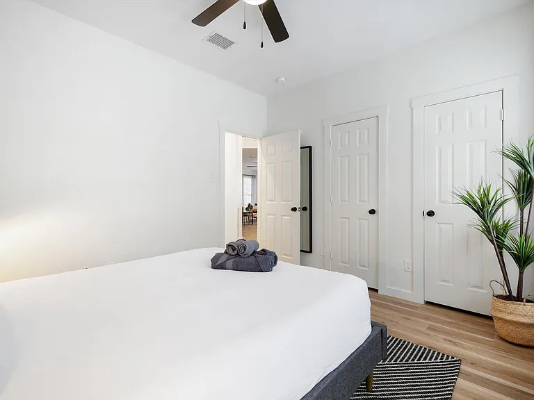 416 Rembert Ct — Photo 36