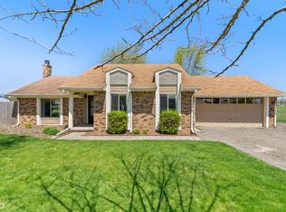527 William G Dr, Capac, MI