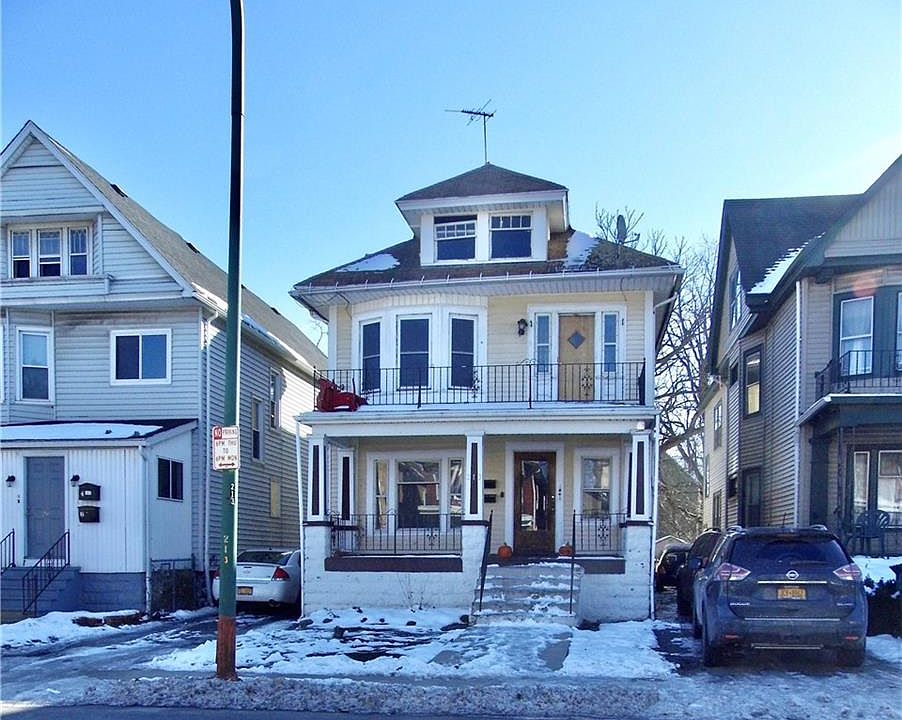1st image of 213 Stevenson St