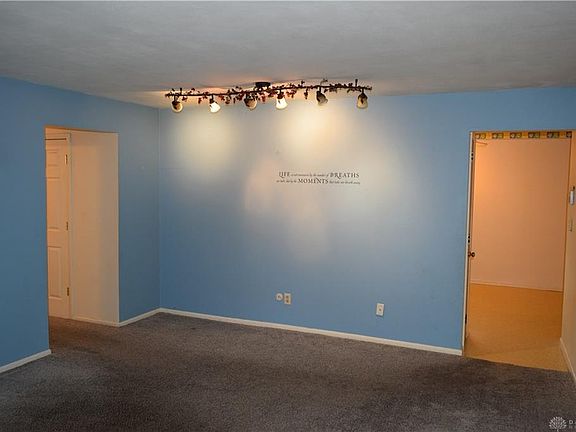 5th image of 2706 Willowridge Dr