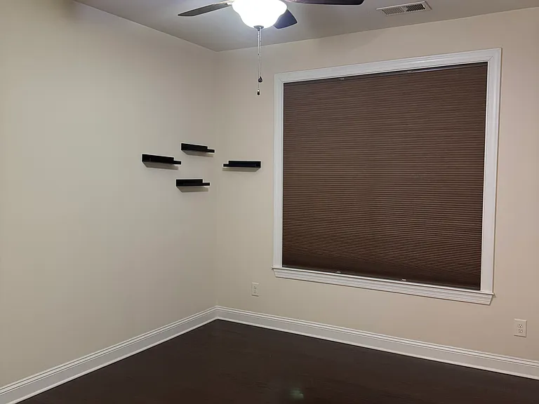 Guest Bedroom Main floor