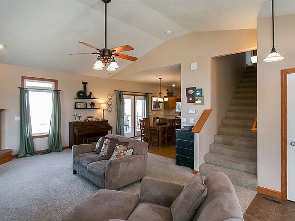 4th image of 505 Troon Ct