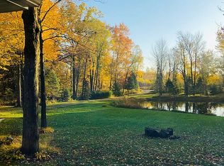 8142 Washburn Rd, Goodrich, MI 48438