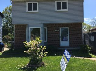 23168 Elmira St, Clinton Township, MI 48035