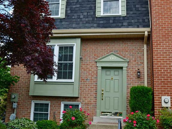 2nd image of 100 Dunsford Ct