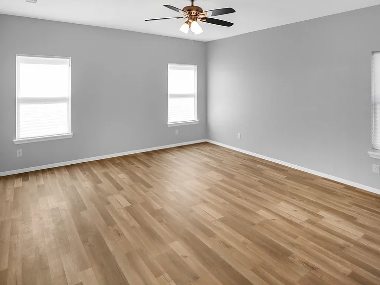 1416 Skyline Hls — Photo 17