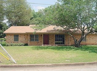 930 Moorehill Dr, Tyler, TX 75701