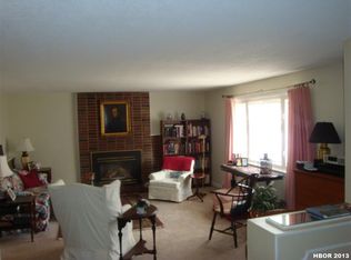 708 Woodworth Dr, Findlay, OH 45840