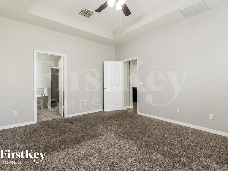 3929 Pine Gate Trl — Photo 8