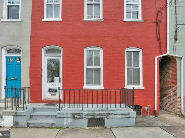 252 E Walnut St, Lancaster, PA 17602