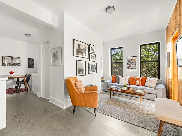 274 S 2nd St APT 31, Brooklyn, NY 11211