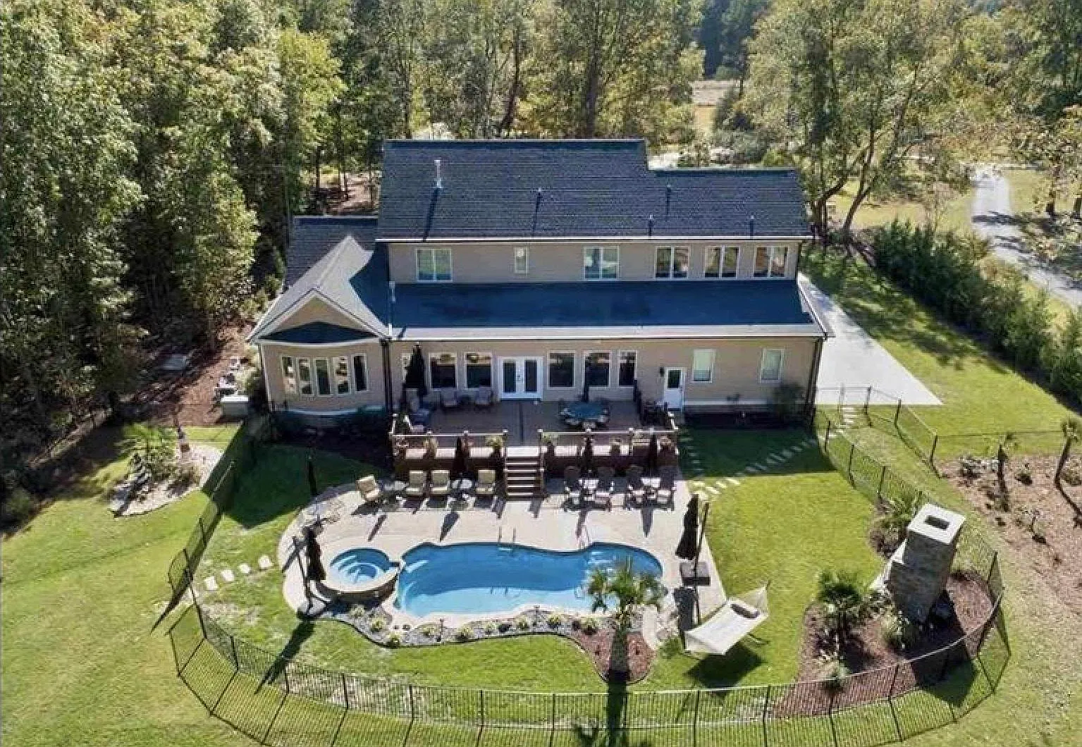 2124 Old Sorrell Rd — Photo 3