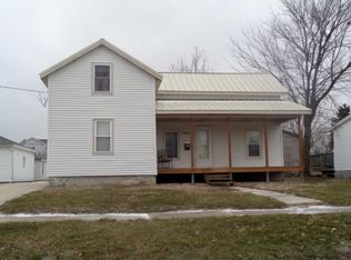 1016 Roseview Ave, Kewanee, IL 61443