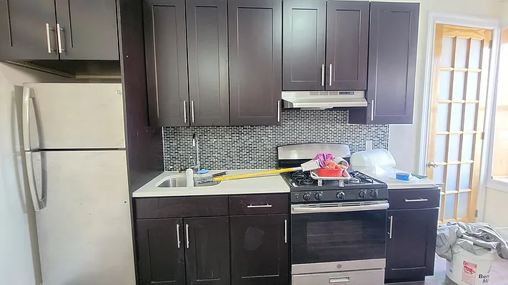 Rented by BRICK & GALO REALTY CORP | media 12