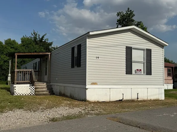 4118 W Cedar Bayou Lynchburg Rd #19, Baytown, TX 77521
