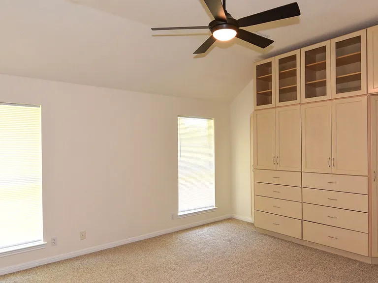 15001 Calaveras Dr — Photo 7