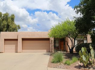 7647 E Golden River Ln, Tucson, AZ 85715