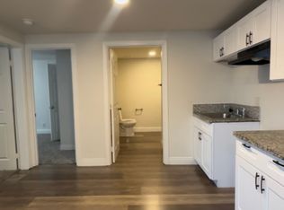 200 H St #A, Bakersfield, CA 93304