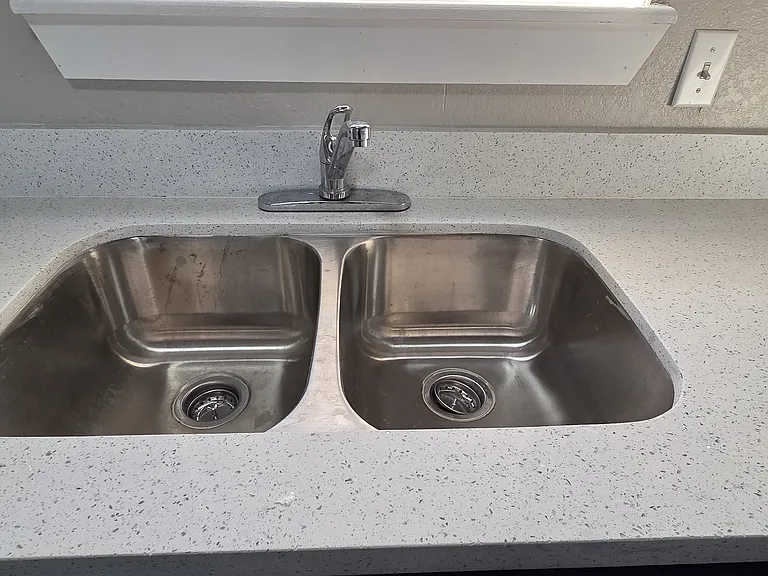 Northridge Apartments — Photo 10