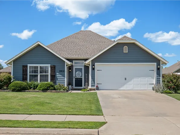 3912 Waterhole Ave, Springdale, AR 72764