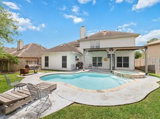 19630 Nara Vista Dr, Tomball, TX 77377