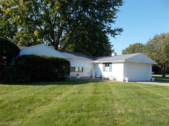 2nd image of 42780 Haven Dr